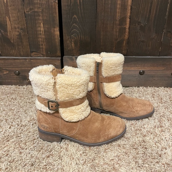 Ugg Booties - 8.5 - Picture 3 of 7